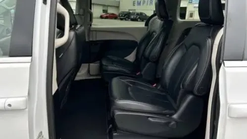 2023 Chrysler Pacifica 2C4RC1L72PR559093
