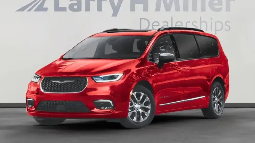 2025 Chrysler Pacifica 2C4RC1S70SR576114