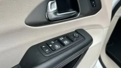 2023 Chrysler Pacifica 2C4RC1L72PR559093