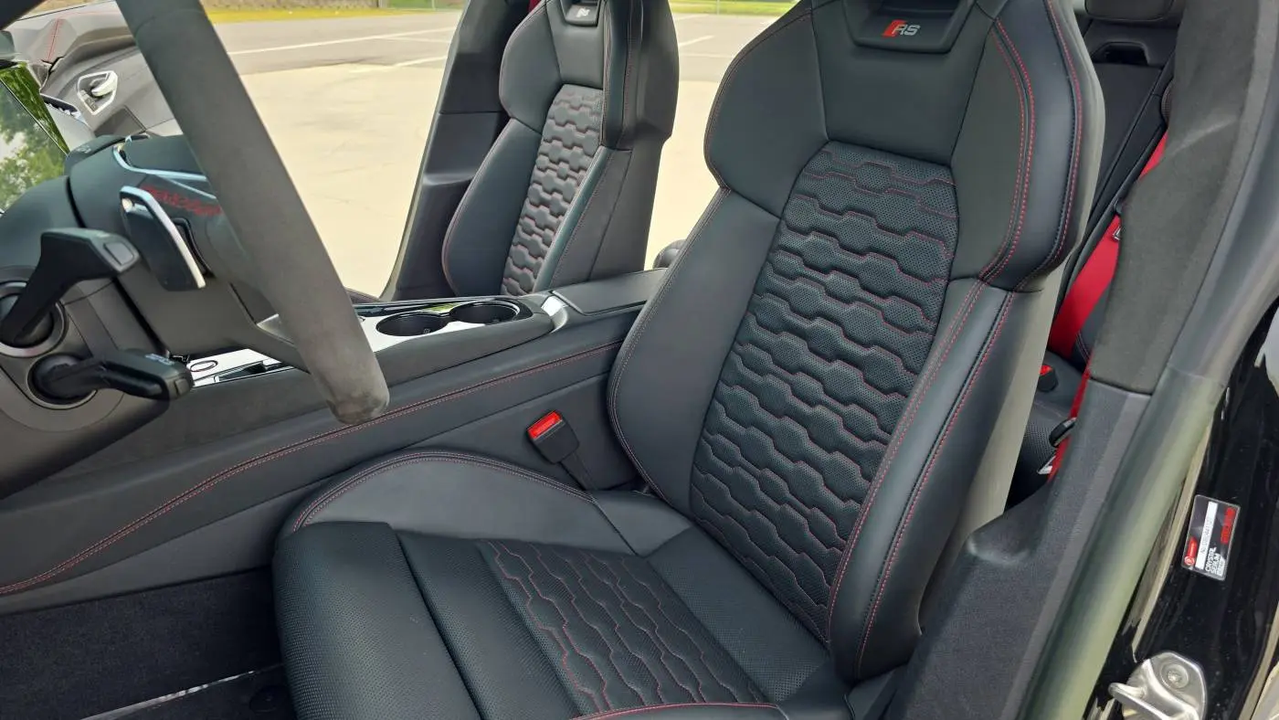 2022 Audi RS e-tron GT WAUAHBFW2N7904190