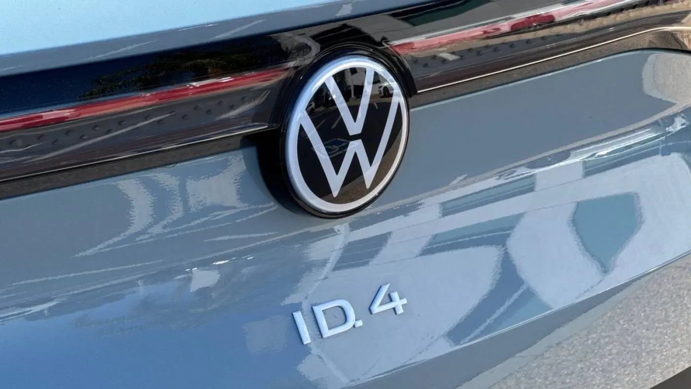 2025 Volkswagen ID.4 1V2VRPE86SC003701