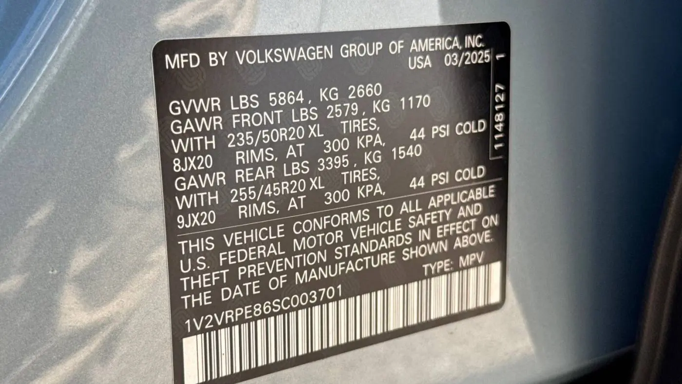 2025 Volkswagen ID.4 1V2VRPE86SC003701