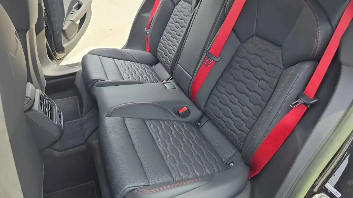 2022 Audi RS e-tron GT - Images - 13