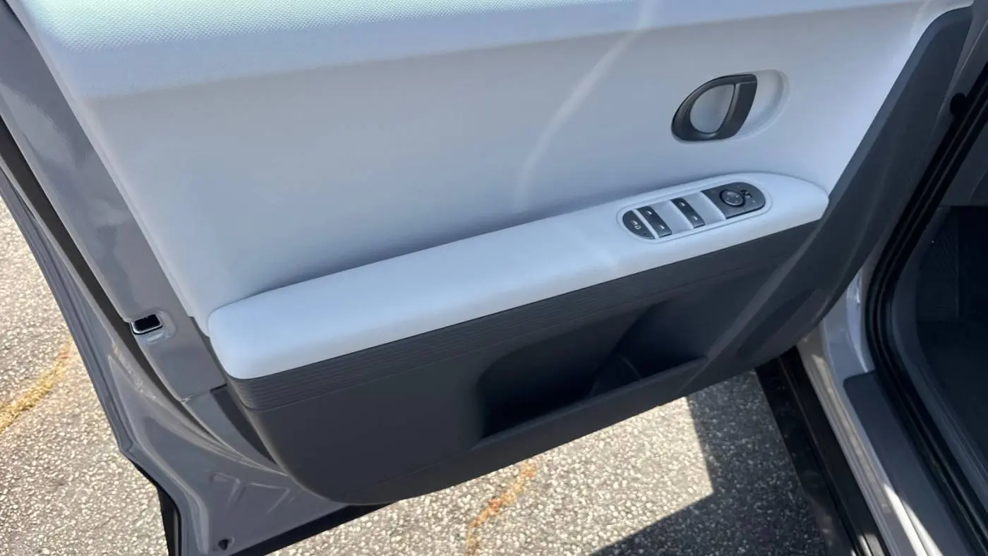 2025 Hyundai IONIQ 5 7YAKM4DA6SY007099