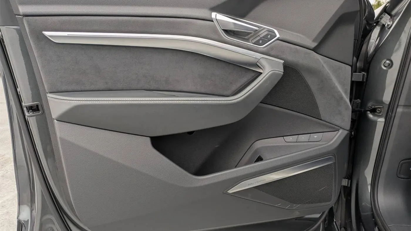 2023 Audi e-tron S WA1VCBGE2PB011455