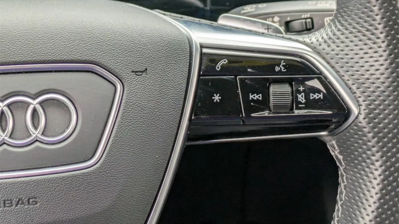 2023 Audi e-tron S WA1VCBGE2PB011455