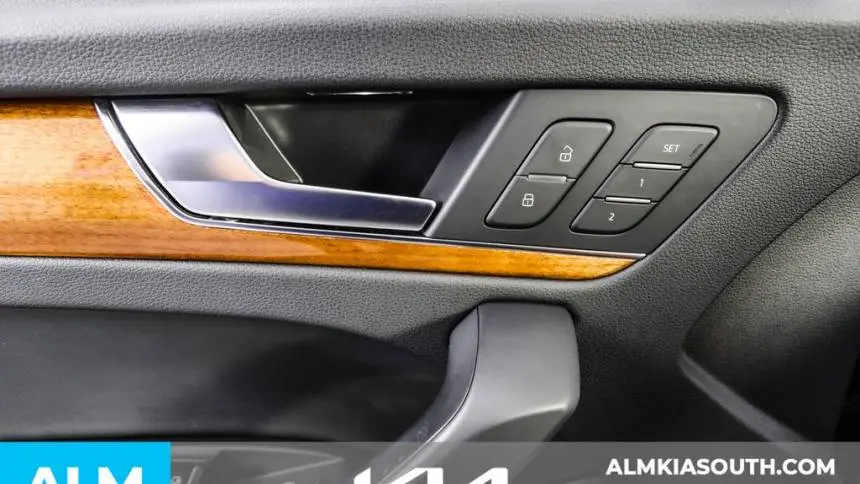 2022 Audi Q5 WA1G2AFY3N2085840