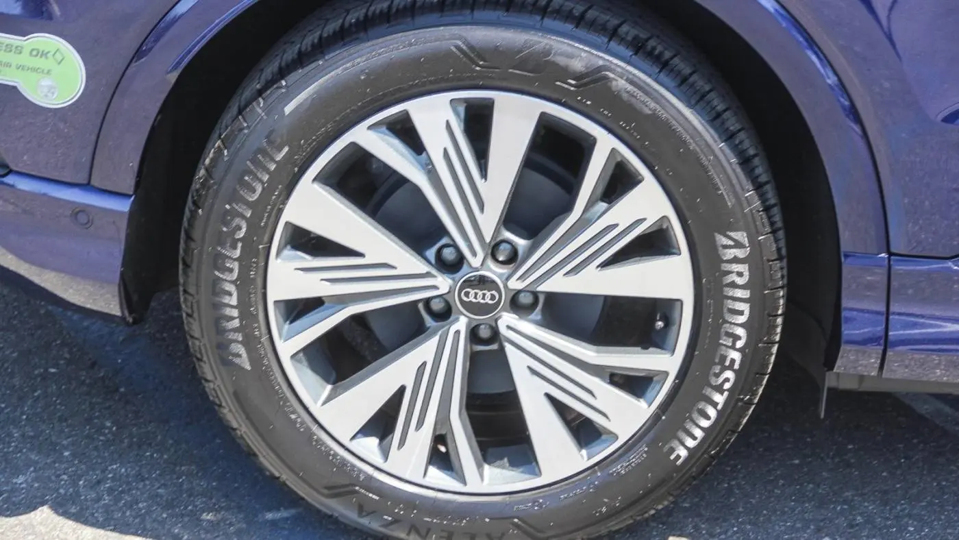 2023 Audi Q4 e-tron WA1BCBFZXPP015568