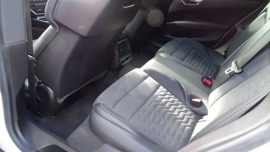 2022 Audi e-tron GT WAUFJBFWXN7006317