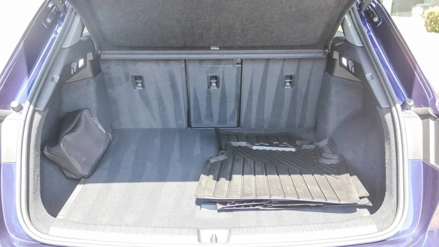 2023 Audi Q4 e-tron WA1BCBFZXPP015568