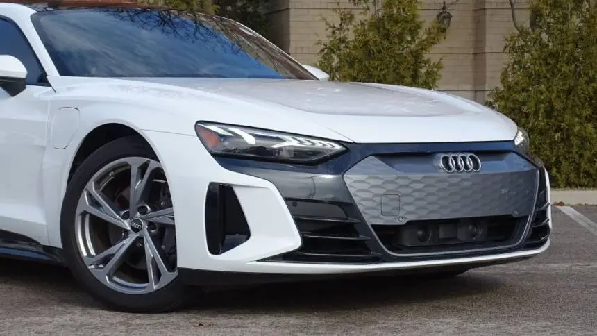 2022 Audi e-tron GT WAUFJBFWXN7006317