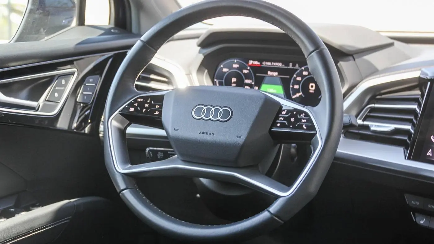 2023 Audi Q4 e-tron WA1BCBFZXPP015568