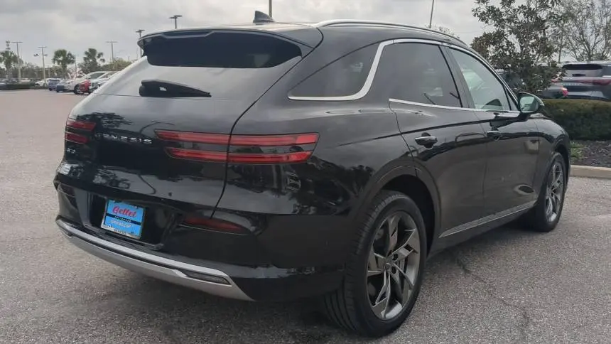 2023 Genesis Electrified GV70 5NMMCET11PH000965
