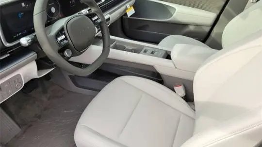 2025 Hyundai IONIQ 6 KMHM34AAXSA096445