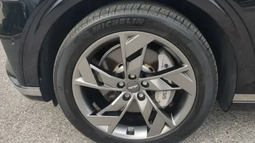 2023 Genesis Electrified GV70 5NMMCET11PH000965