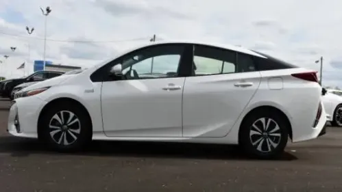 2019 Toyota Prius Prime - Images - 4