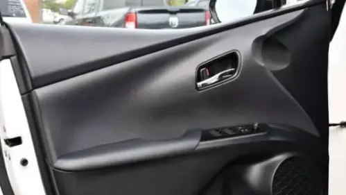 2019 Toyota Prius Prime - Images - 14