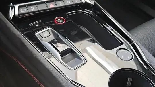 2022 Audi RS e-tron GT - Images - 10