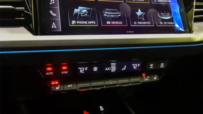 2025 Audi Q4 e-tron WA1LUBFZ6SP043605