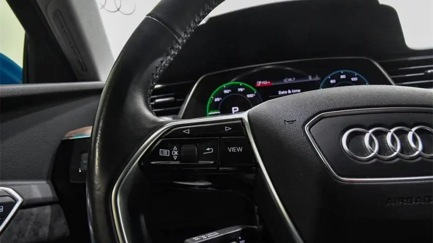 2019 Audi e-tron WA1VABGE6KB020724
