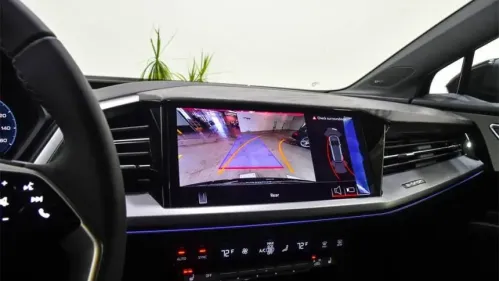 2025 Audi Q4 e-tron WA1LUBFZ6SP043605