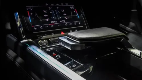 2019 Audi e-tron WA1VABGE6KB020724