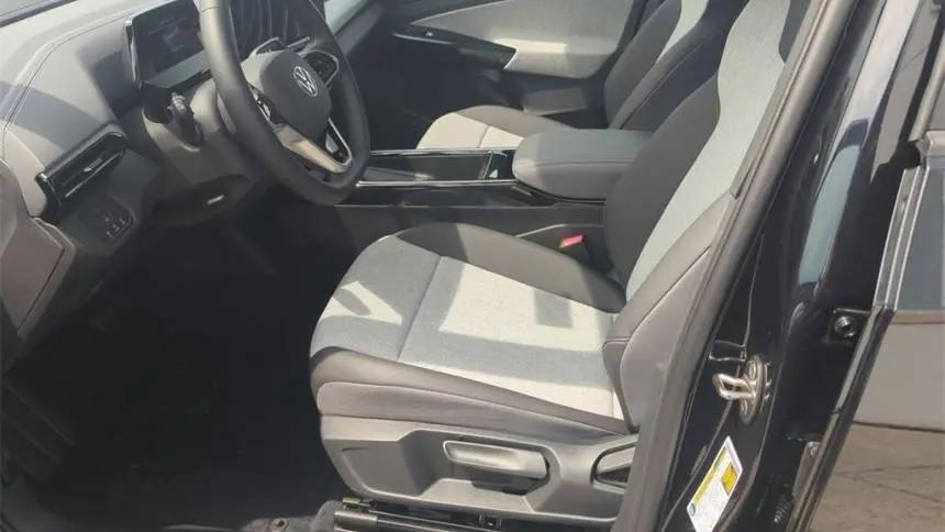 2025 Volkswagen ID.4 1V2DSPE88SC005501
