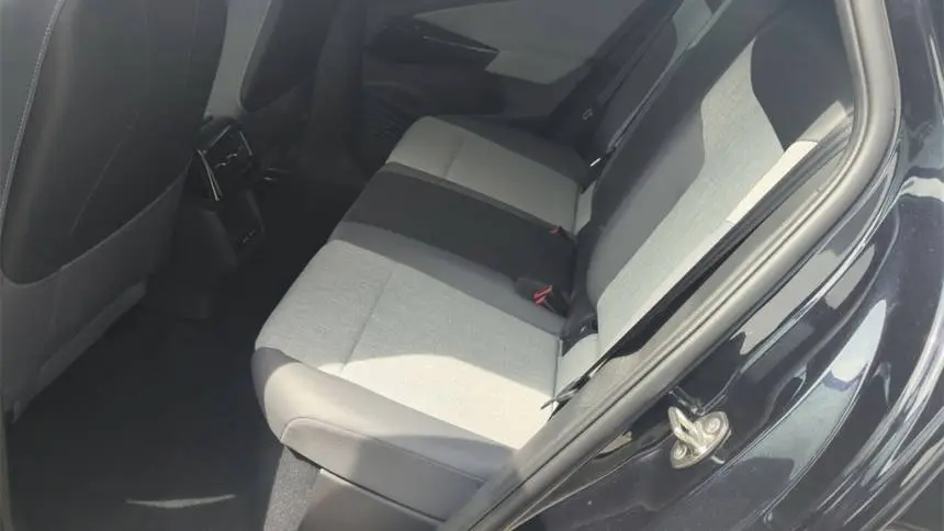 2025 Volkswagen ID.4 1V2DSPE88SC005501