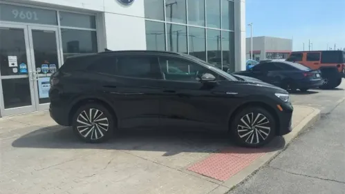 2025 Volkswagen ID.4 1V2DSPE88SC005501
