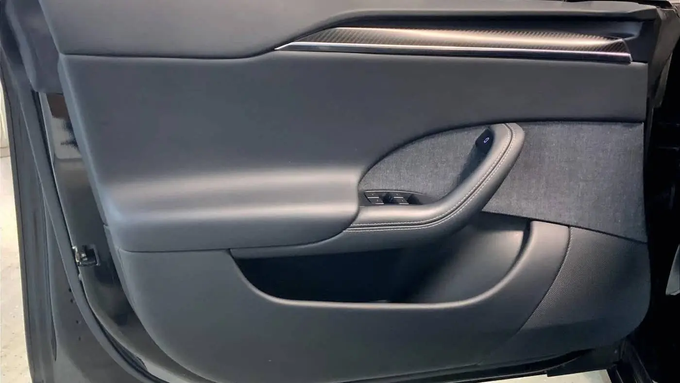 2021 Tesla Model S 5YJSA1E65MF441896