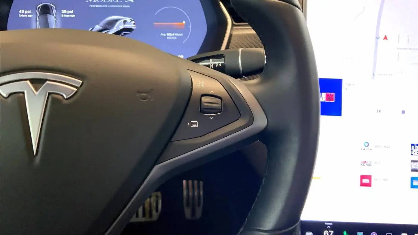 2021 Tesla Model S 5YJSA1E43MF418518