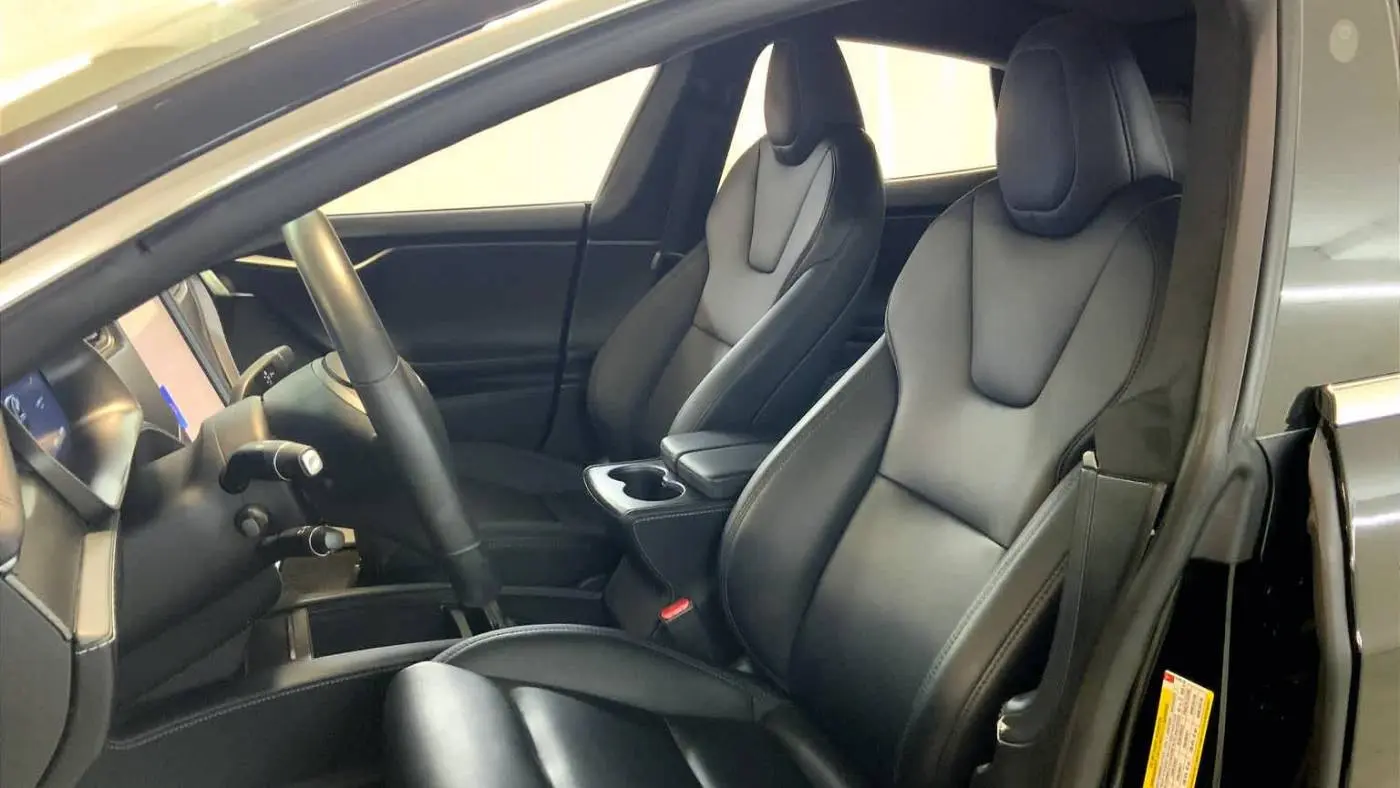 2021 Tesla Model S 5YJSA1E43MF418518