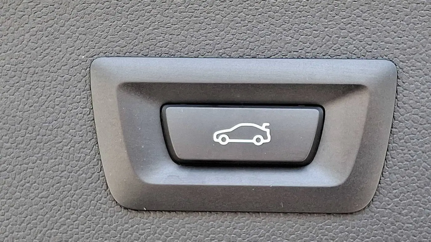 2025 BMW iX WB523CF05SCU42407