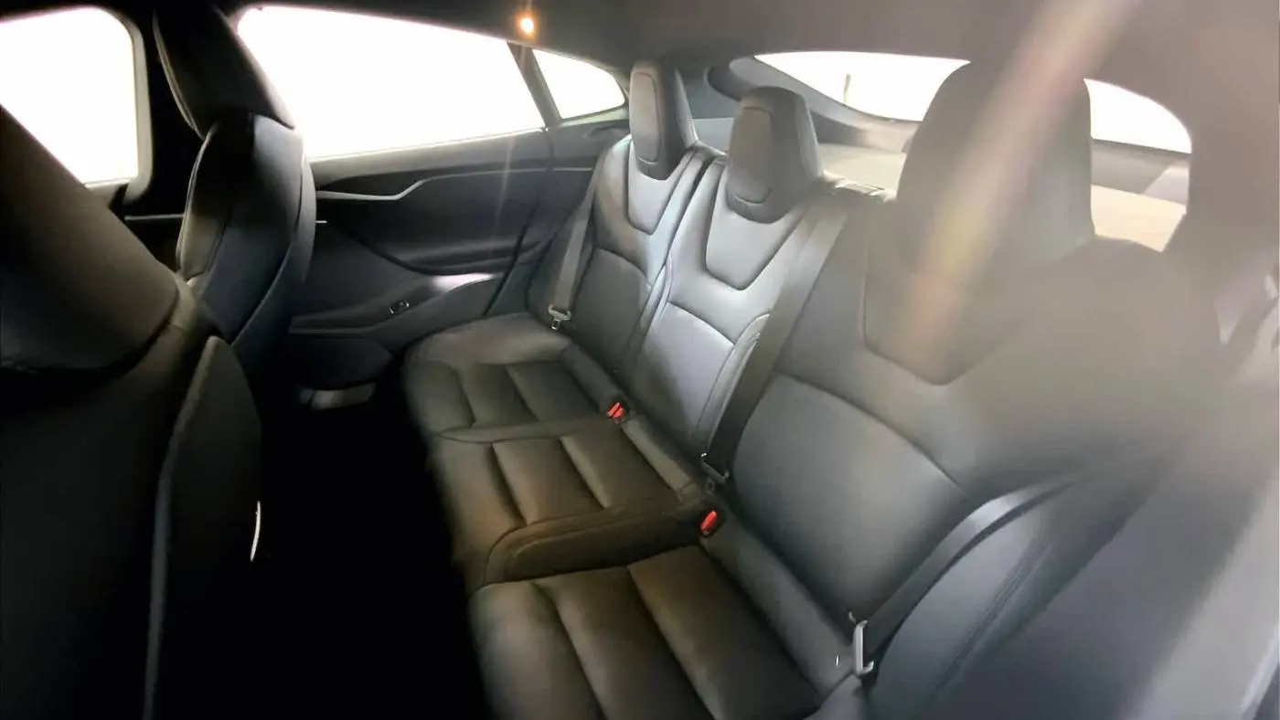 2021 Tesla Model S 5YJSA1E43MF418518