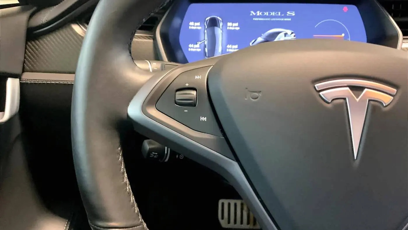 2021 Tesla Model S 5YJSA1E43MF418518