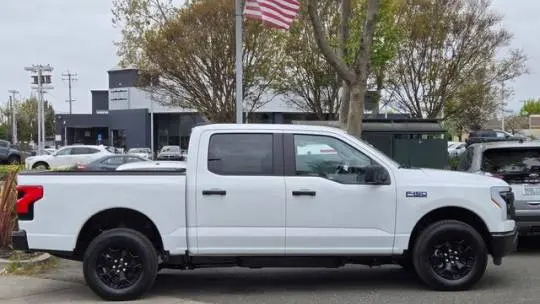 2025 Ford F-150 Lightning 1FT6W1B72SWG01225