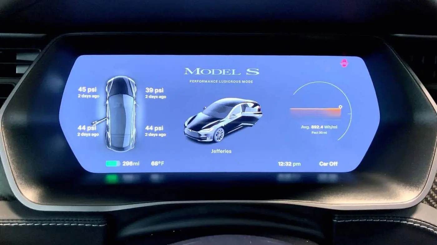 2021 Tesla Model S 5YJSA1E43MF418518