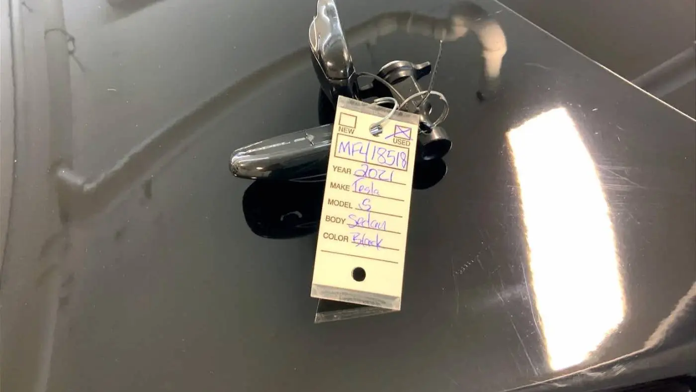 2021 Tesla Model S 5YJSA1E43MF418518