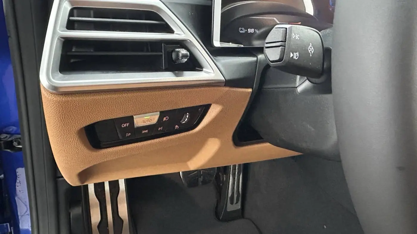 2025 BMW i4 WBY33HD0XSFU98803