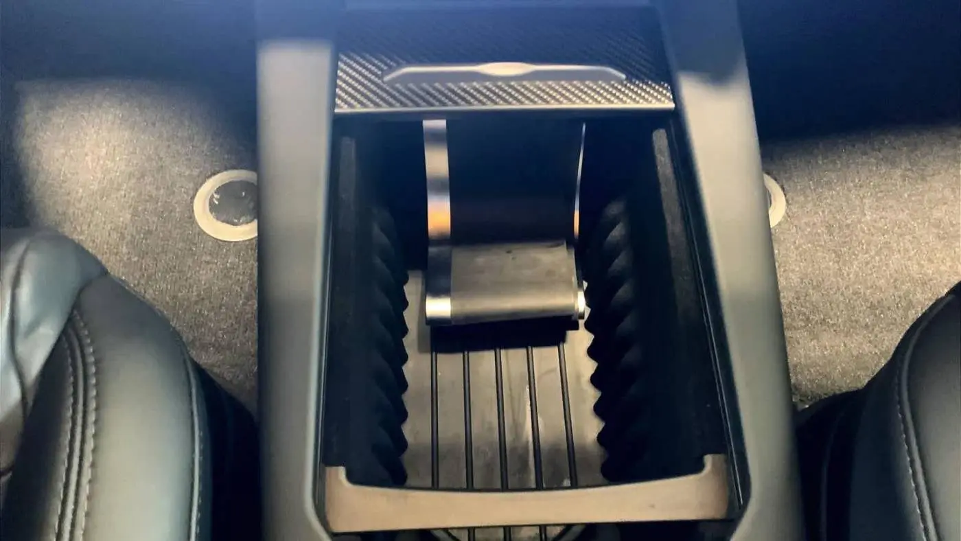 2021 Tesla Model S 5YJSA1E43MF418518