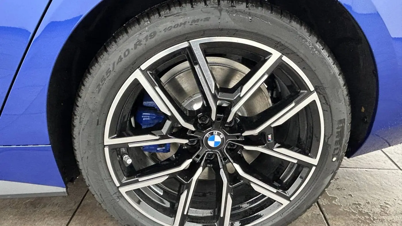 2025 BMW i4 WBY33HD0XSFU98803