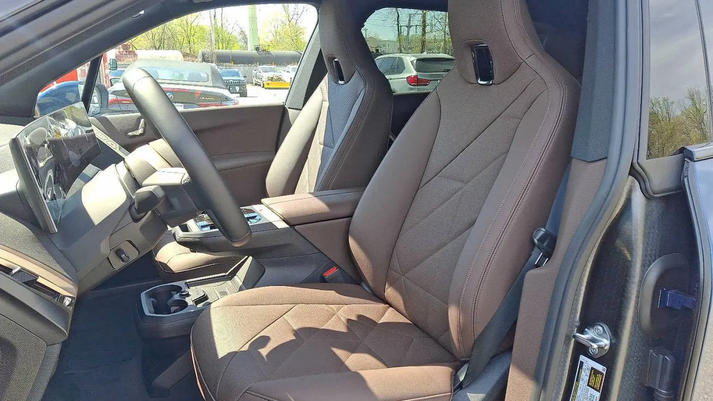 2025 BMW iX WB523CF05SCU42407