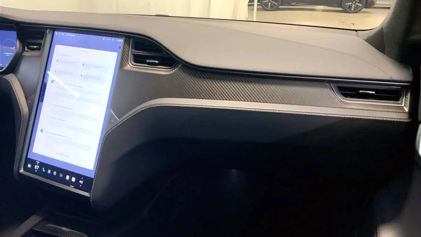 2021 Tesla Model S 5YJSA1E43MF418518