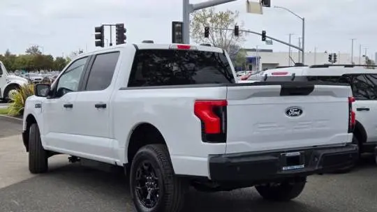 2025 Ford F-150 Lightning 1FT6W1B72SWG01225