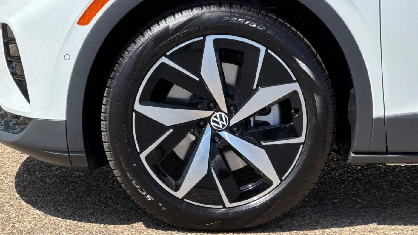 2025 Volkswagen ID.4 1V2VRPE87SC004078