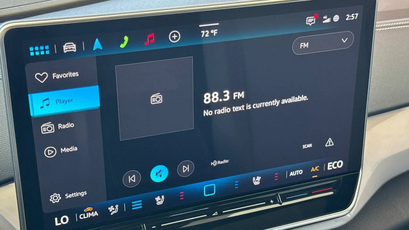 2025 Volkswagen ID.4 1V2VRPE87SC004078