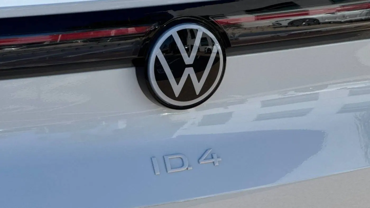 2025 Volkswagen ID.4 1V2VRPE87SC004078