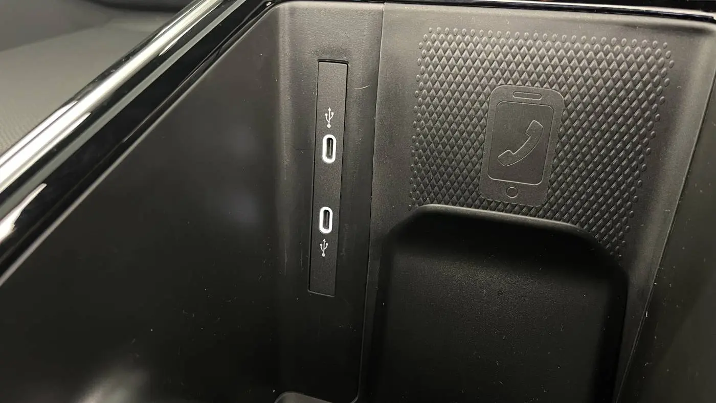 2025 Volkswagen ID.4 1V2WSPE82SC003445