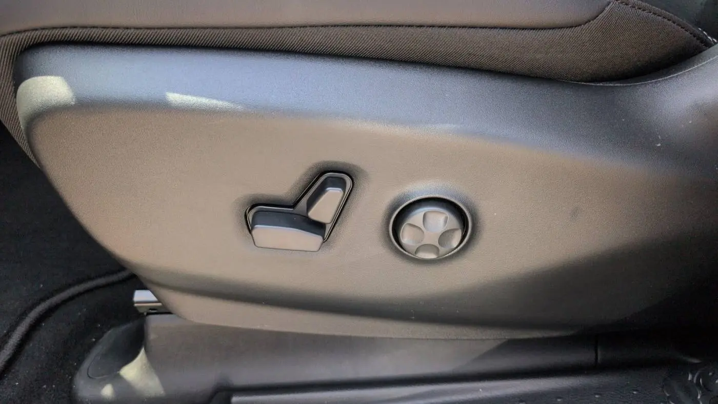 2025 Chrysler Pacifica 2C4RC1S70SR576050