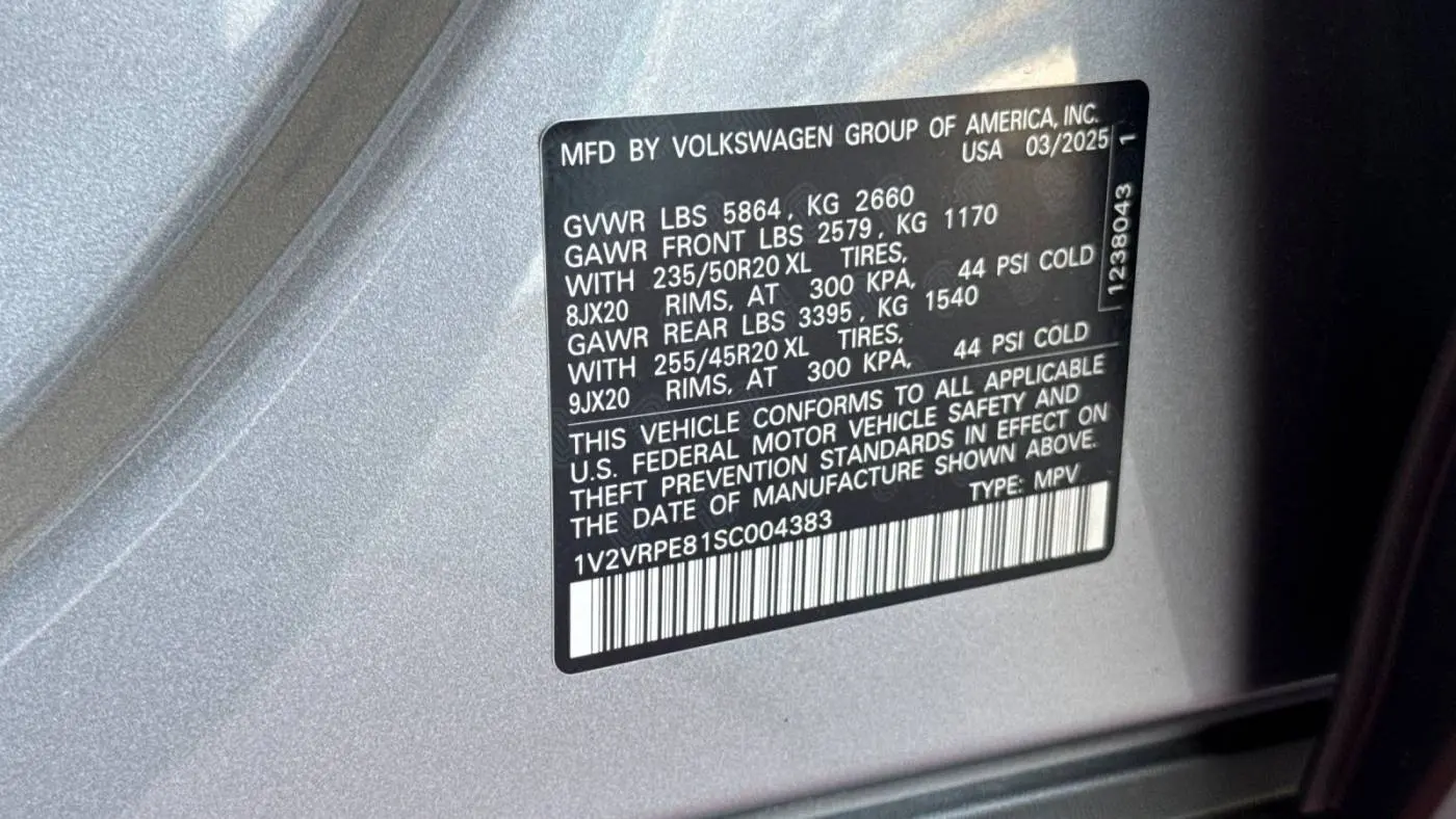 2025 Volkswagen ID.4 1V2VRPE81SC004383